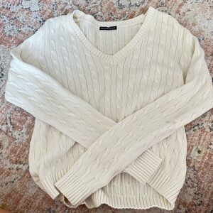 Brandy Melville sweater